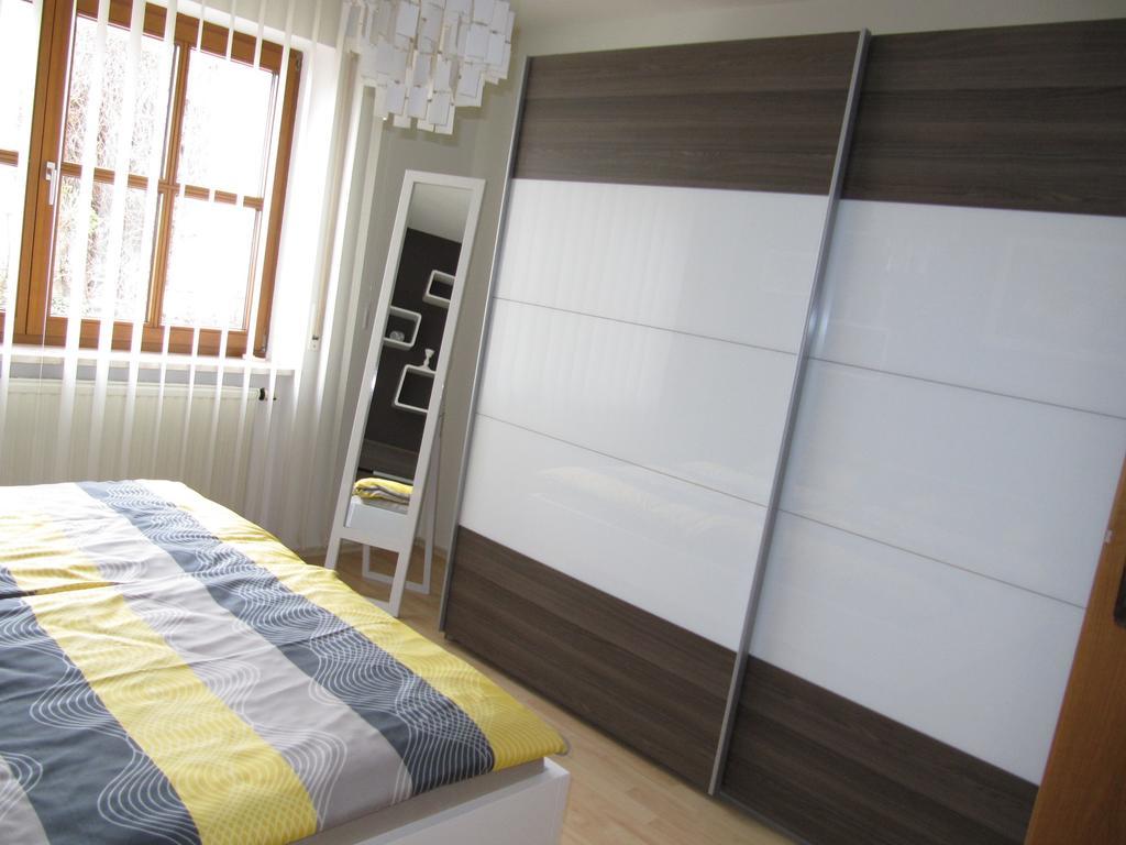Ferienwohnung Weigert Sinzing Habitación foto